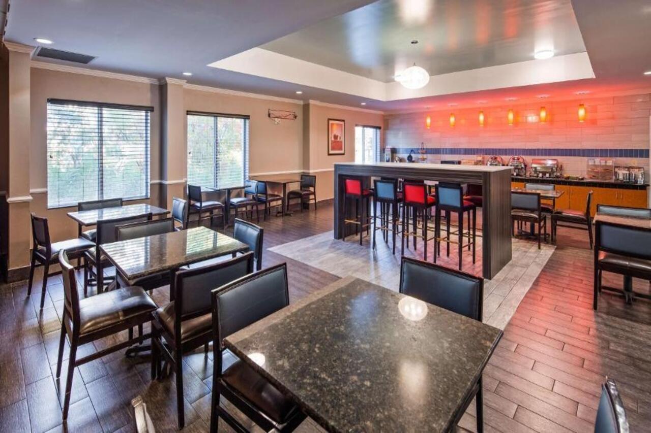 Best Western Airport Inn & Suites Норт-Чарлстон Екстер'єр фото