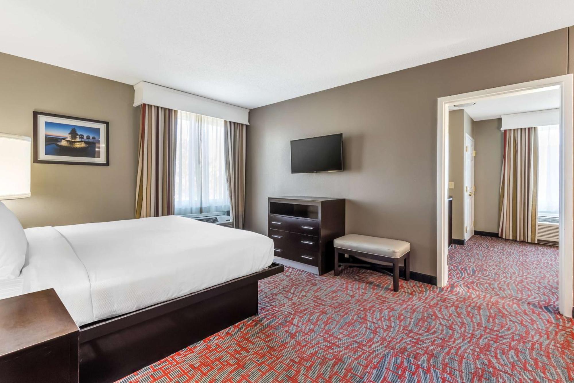 Best Western Airport Inn & Suites Норт-Чарлстон Екстер'єр фото
